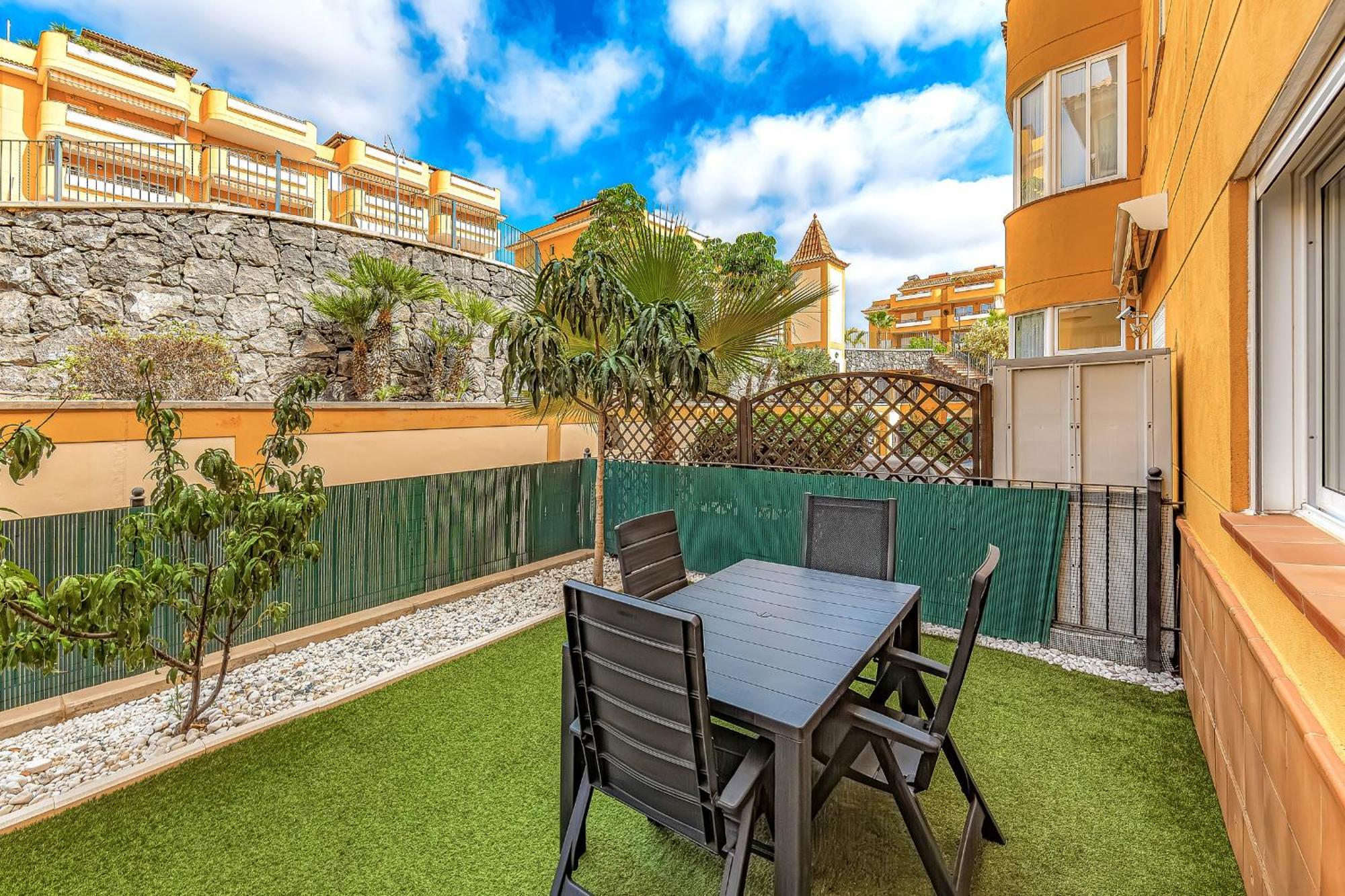 Ocean View Family Apartment In Playa La Arena Puerto de Santiago  Exteriör bild